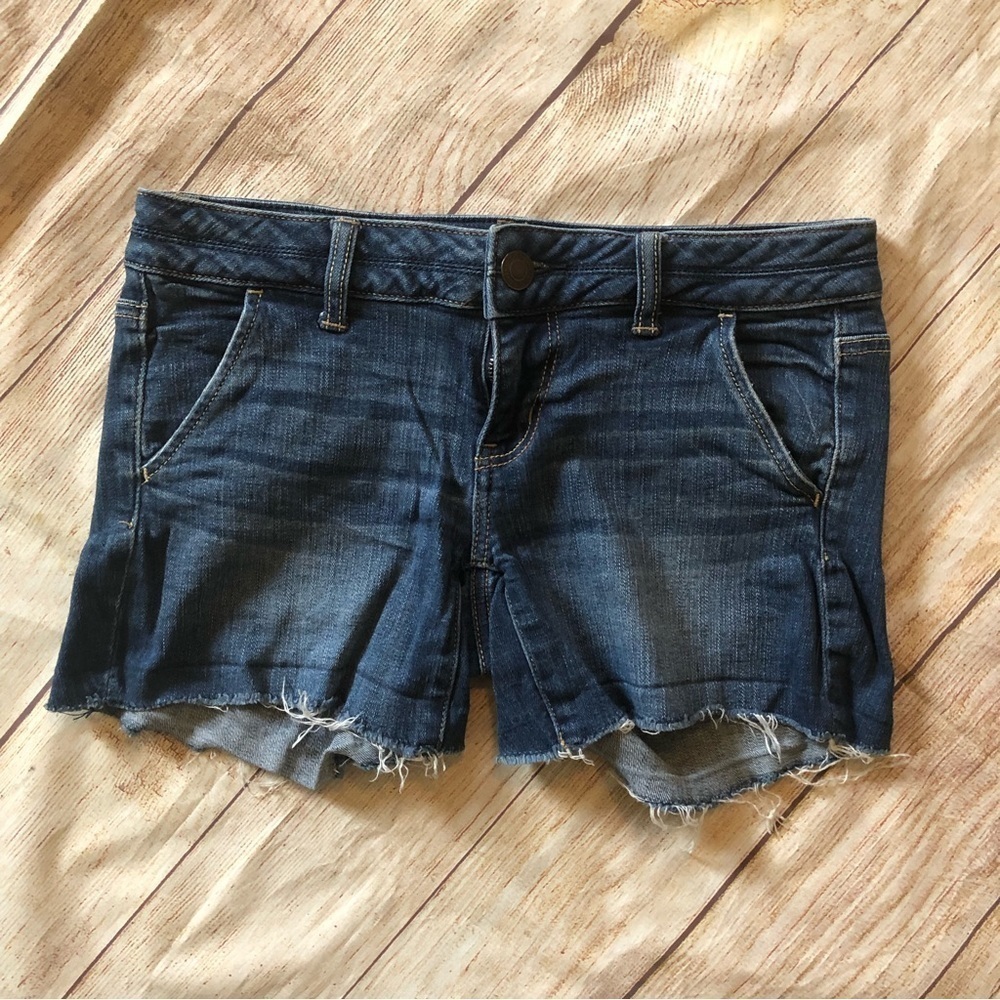 AEO Micro Festival Western Jean Shorts‎ size 4